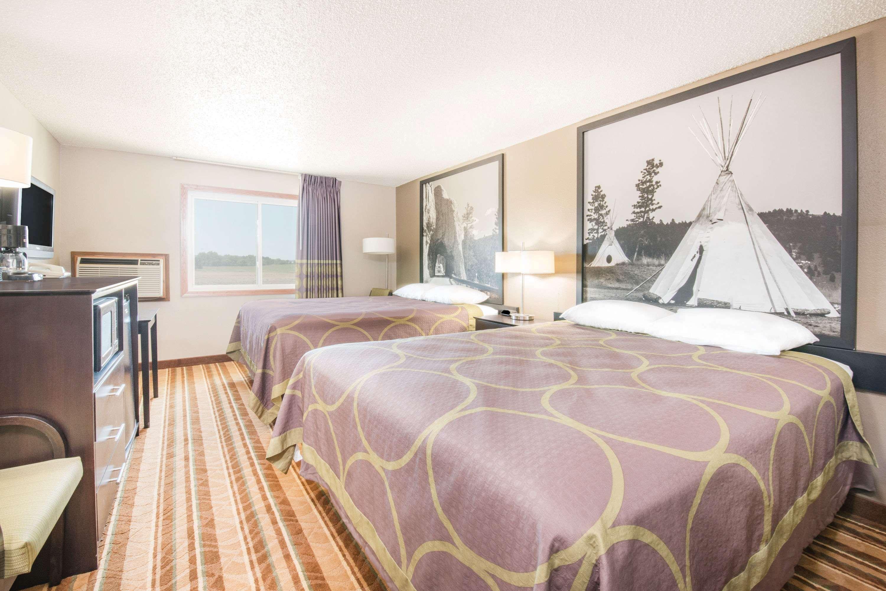 Super 8 By Wyndham Miller Hotel Exterior photo