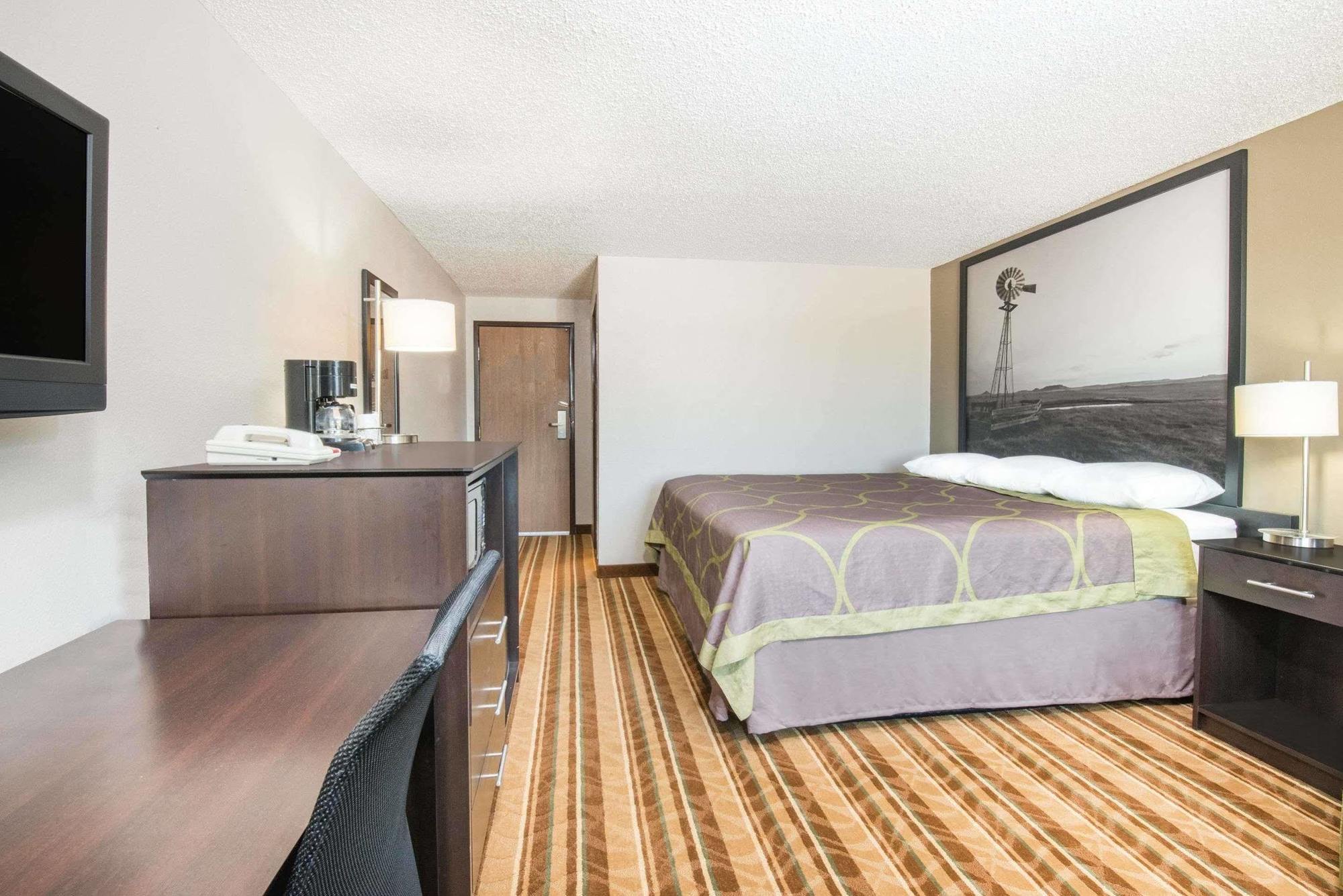 Super 8 By Wyndham Miller Hotel Exterior photo